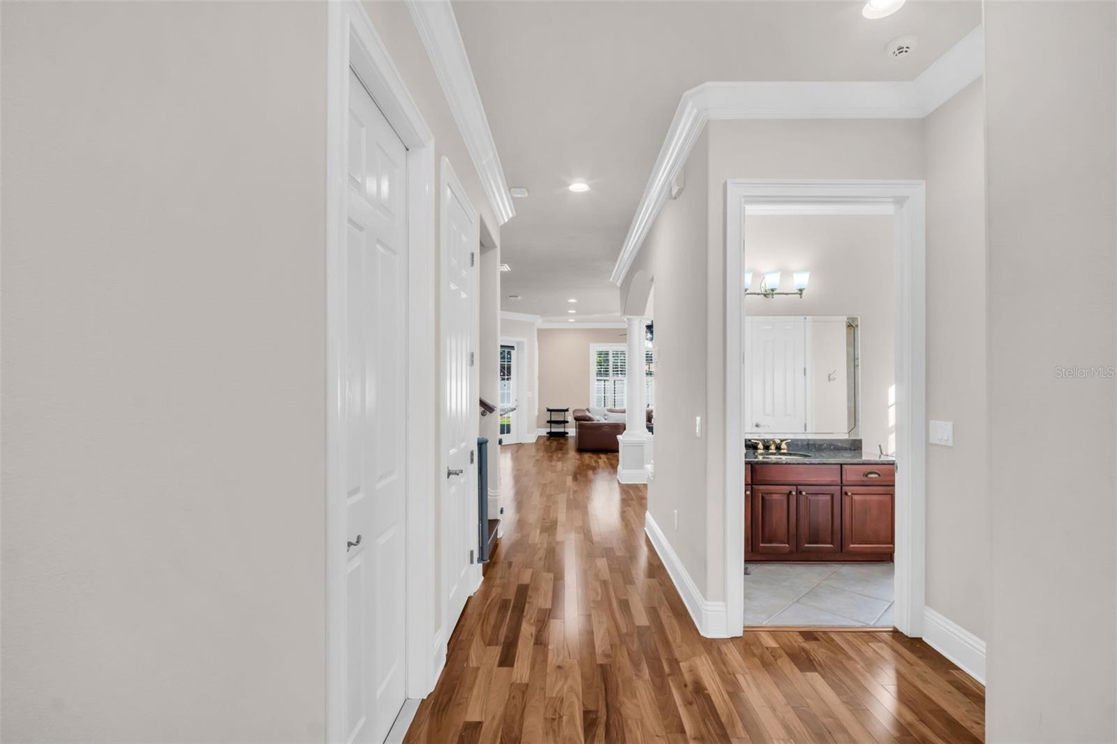 Listing photo id 24 for 6810 Shamrock Road