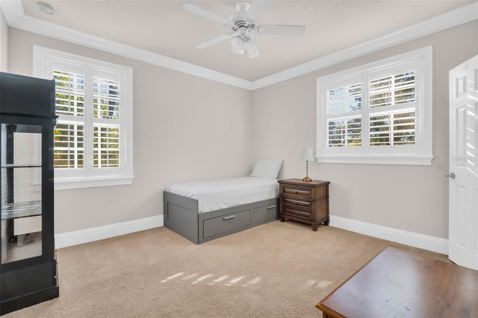 Listing photo id 51 for 6810 Shamrock Road