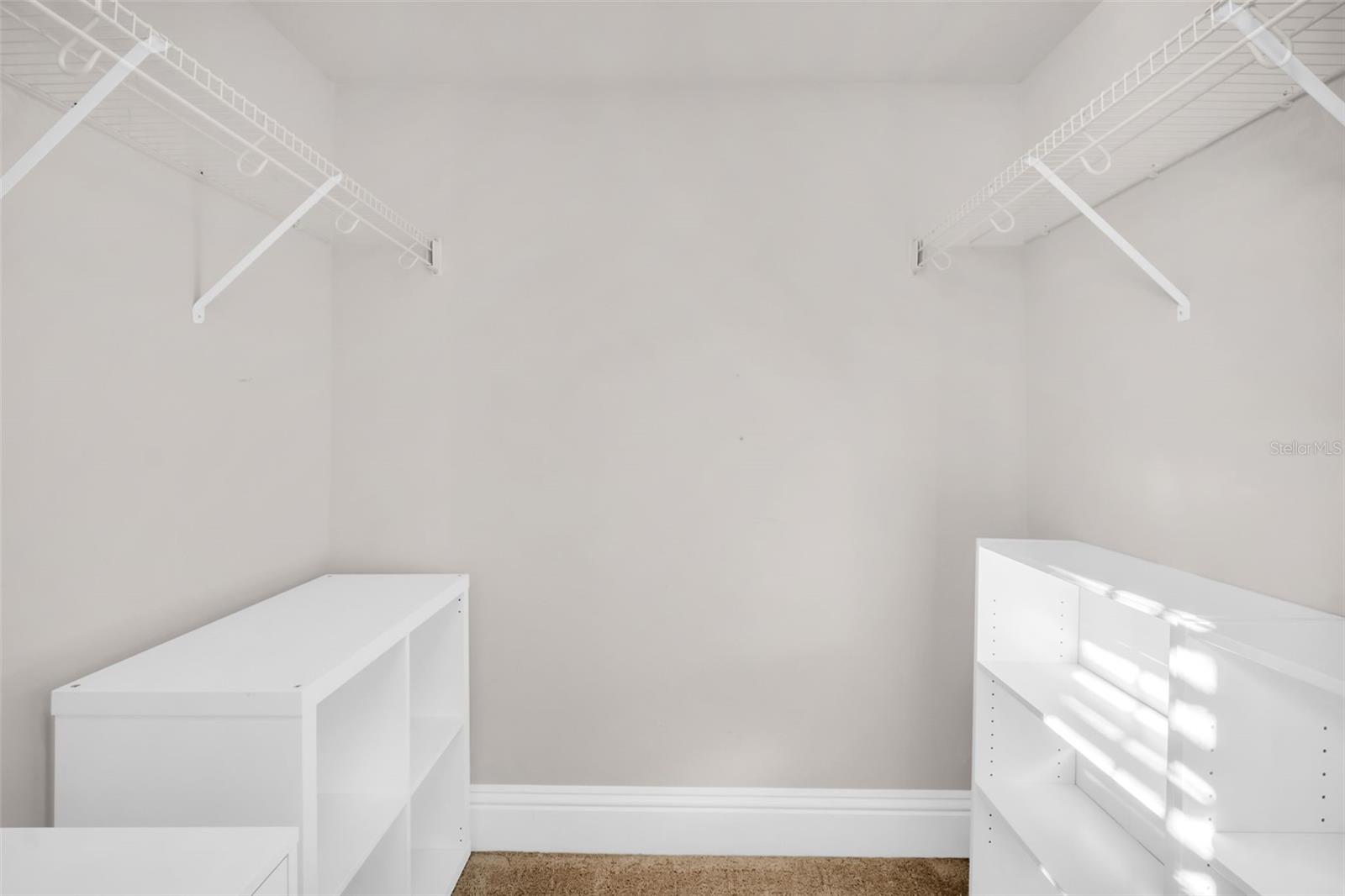 Listing photo id 54 for 6810 Shamrock Road