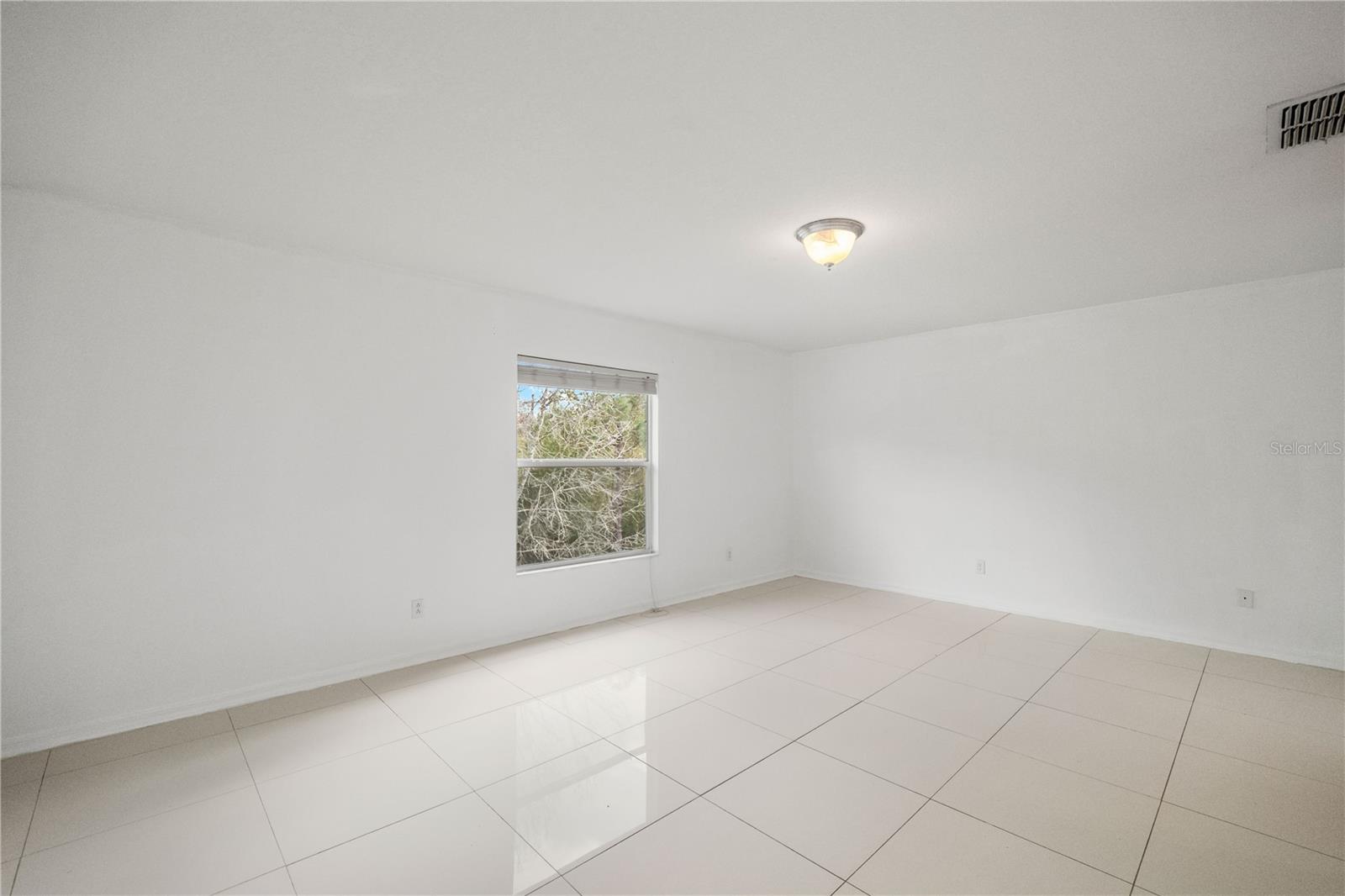 Image 17 of 50 For 9446 Leatherwood Avenue