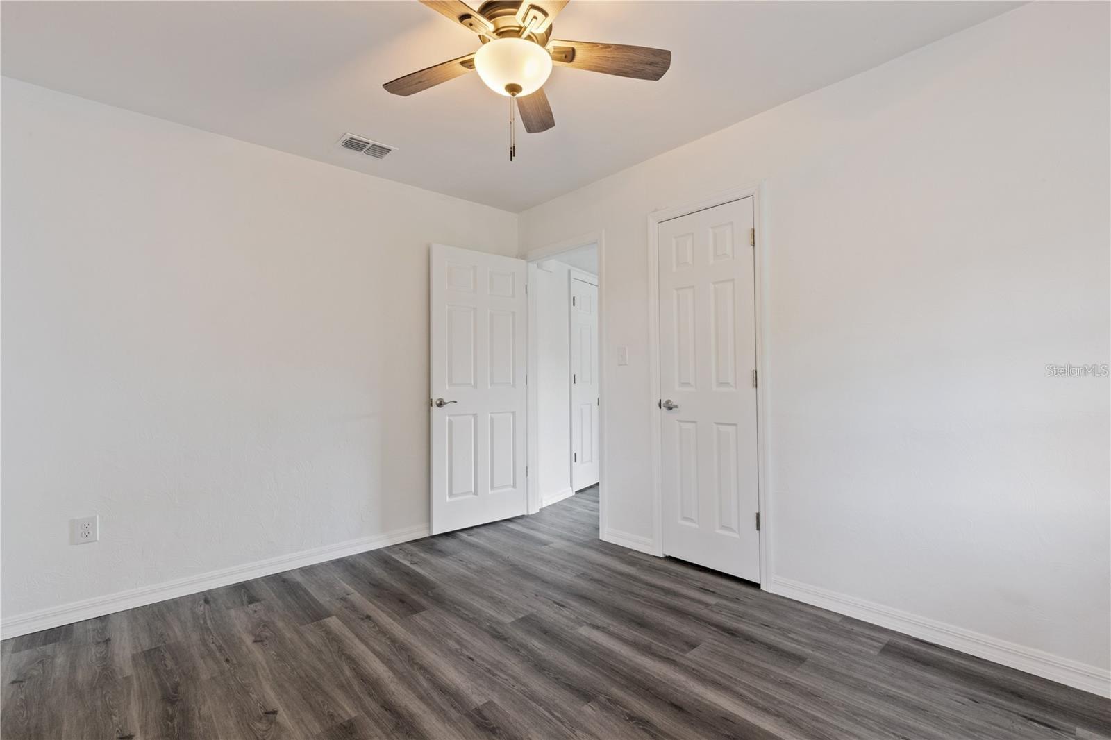 Image 12 of 17 For 112 Fern Road 112