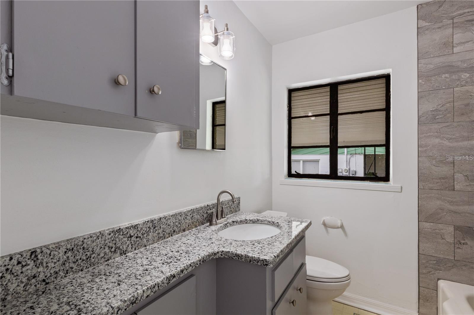 Image 9 of 17 For 112 Fern Road 112