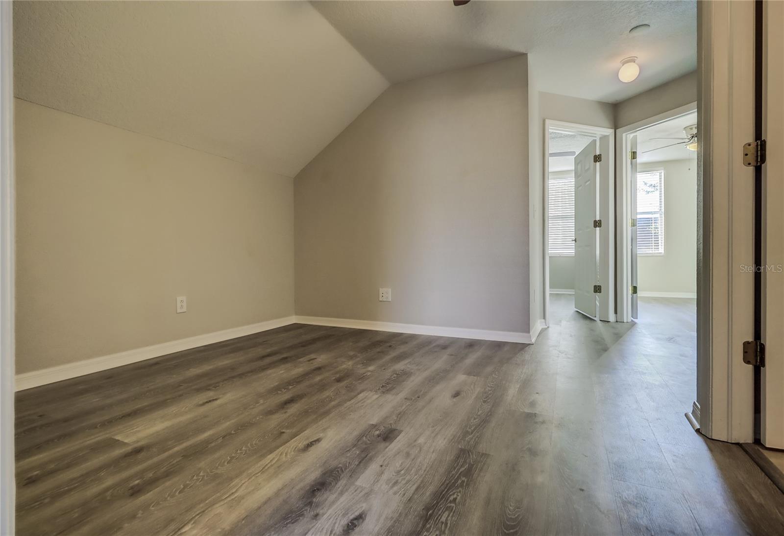 Image 41 of 91 For 3117 Summer Cruise Drive