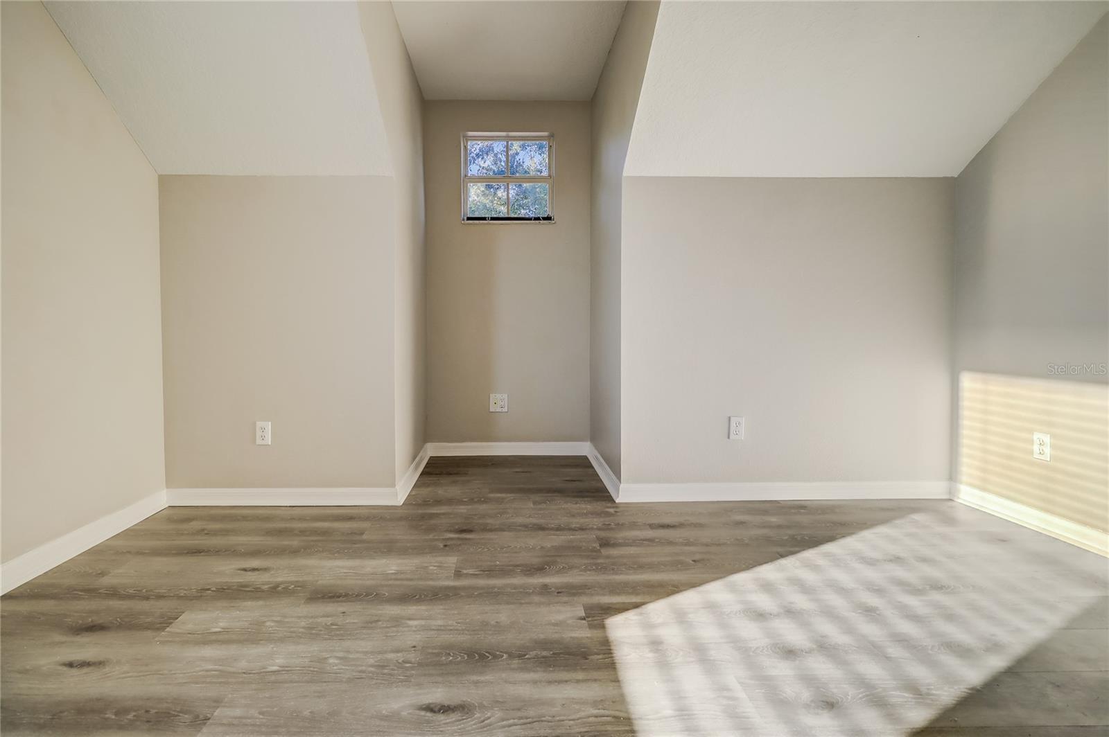 Image 54 of 91 For 3117 Summer Cruise Drive