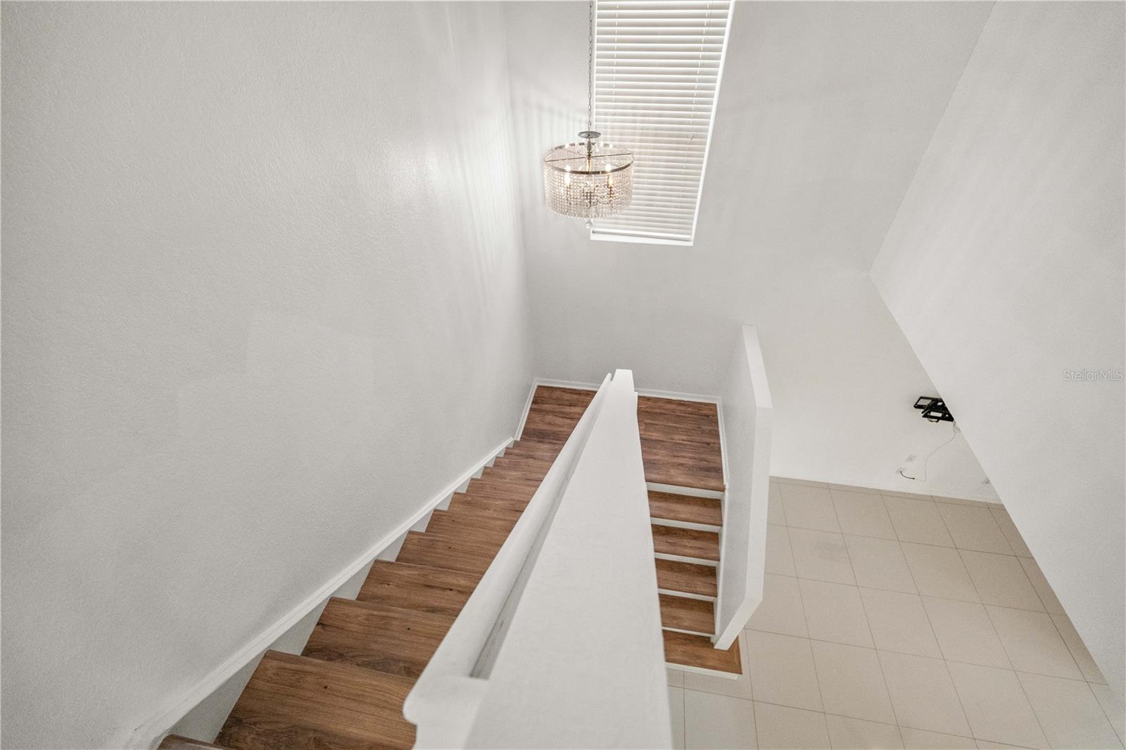 Image 16 of 50 For 9446 Leatherwood Avenue