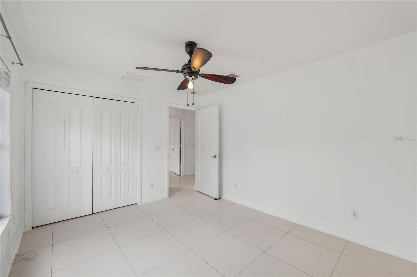 Image 24 of 50 For 9446 Leatherwood Avenue