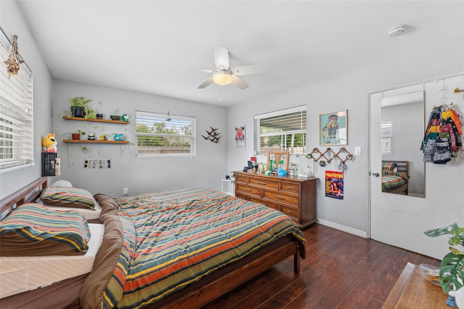 Image 15 of 35 For 5911 36th Avenue N