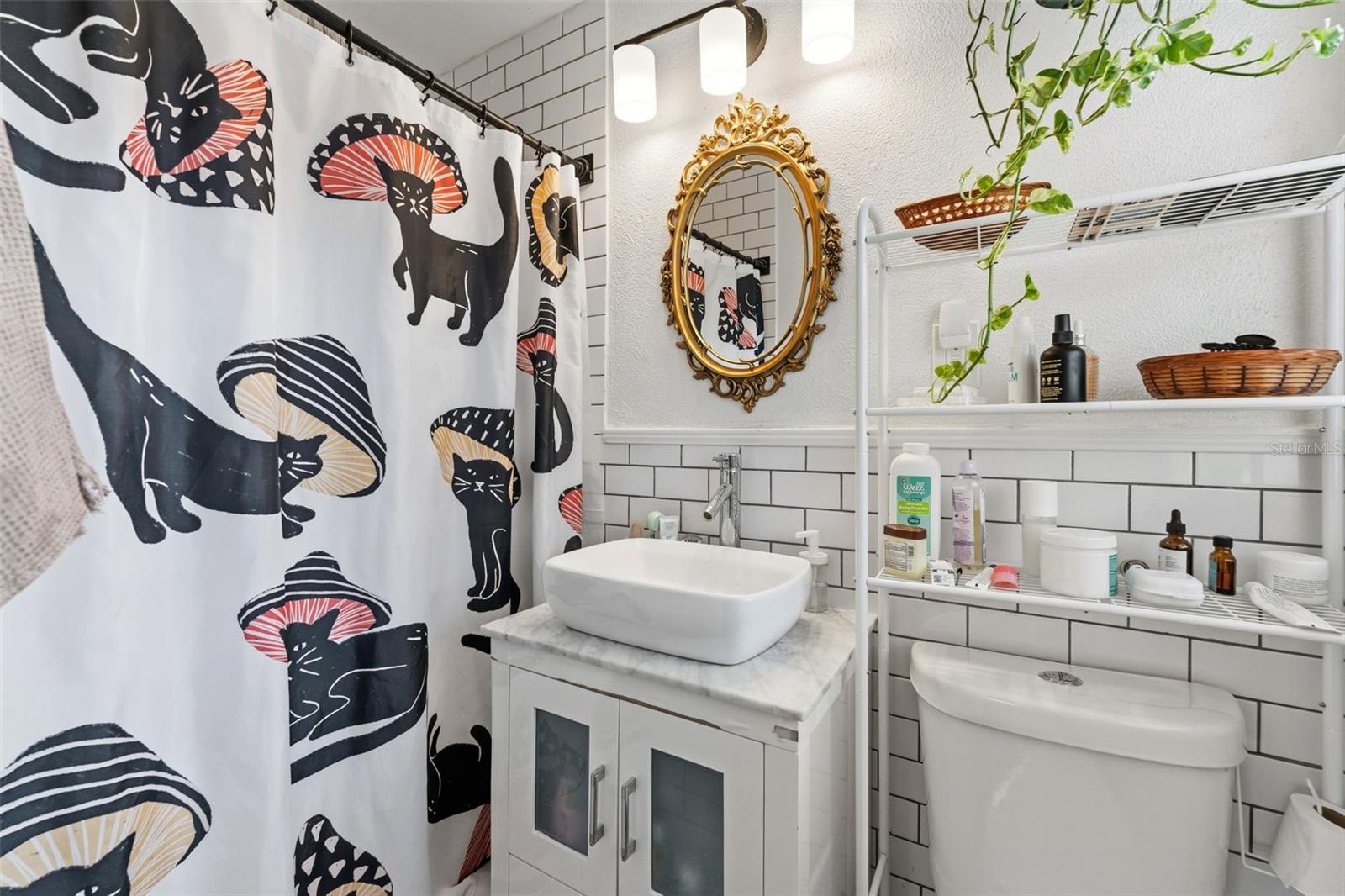 Image 17 of 35 For 5911 36th Avenue N