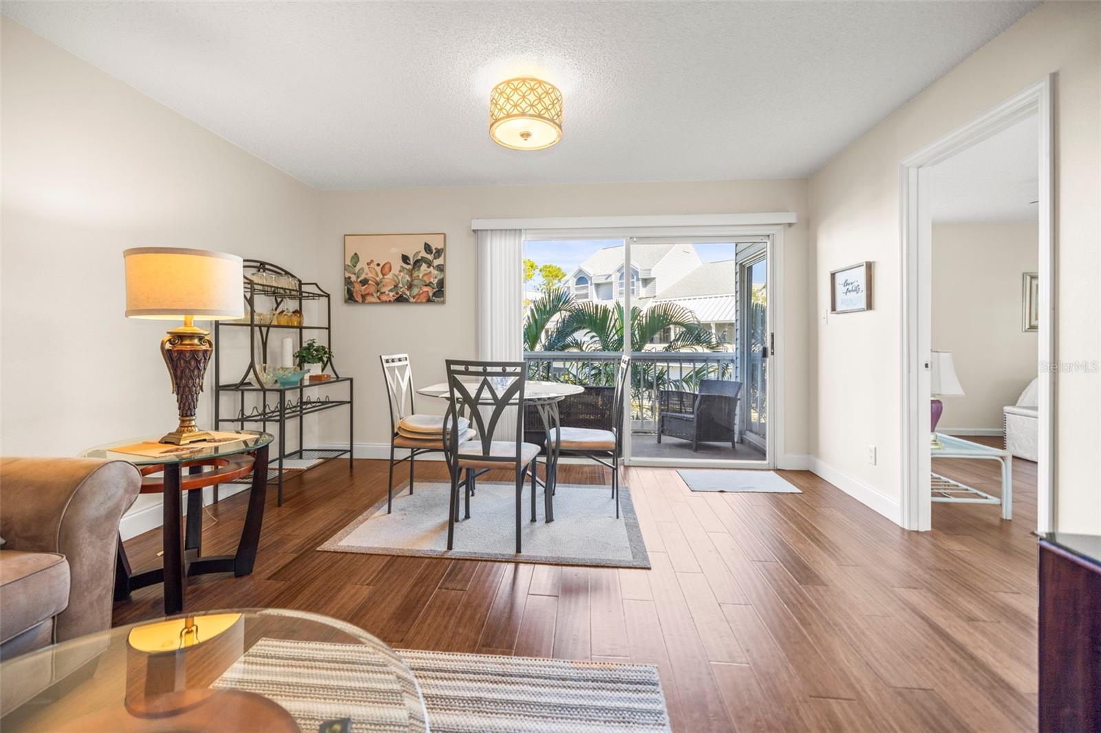 Image 10 of 30 For 6826 Stones Throw Circle N 11203