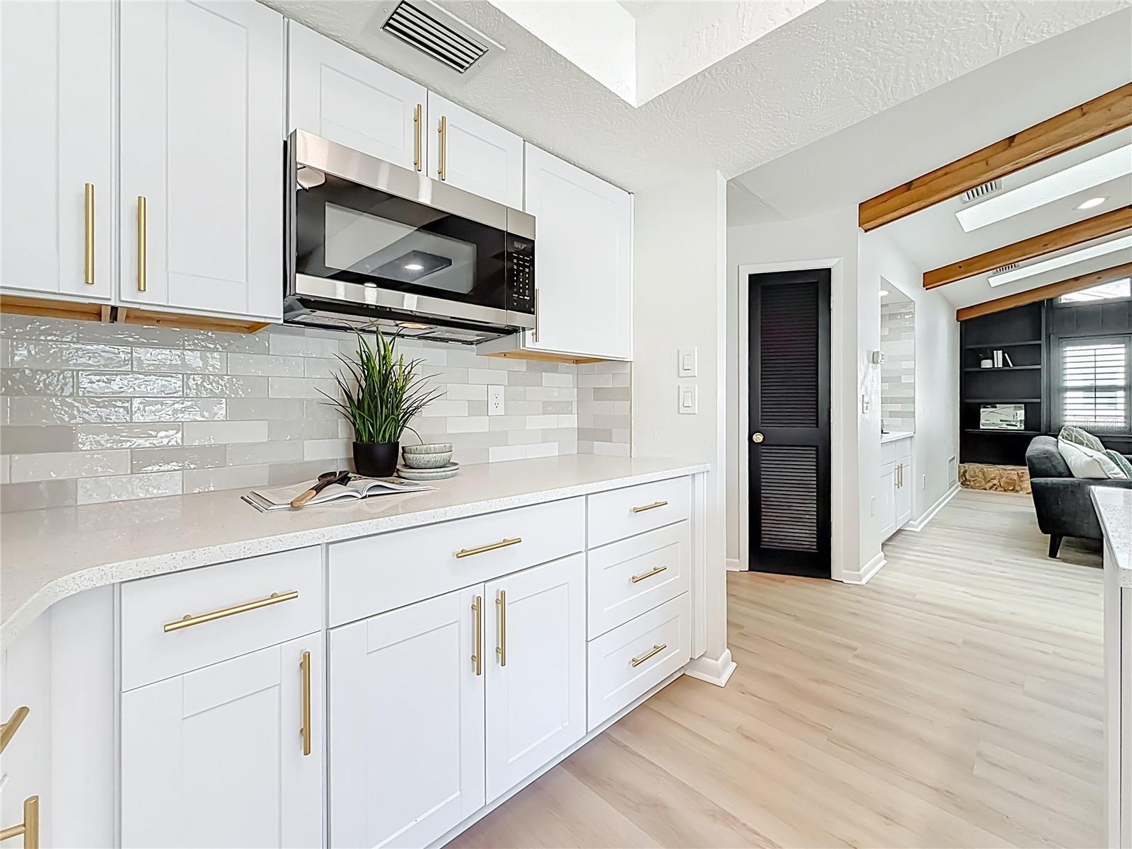 Image 11 of 87 For 2513 Frisco Drive