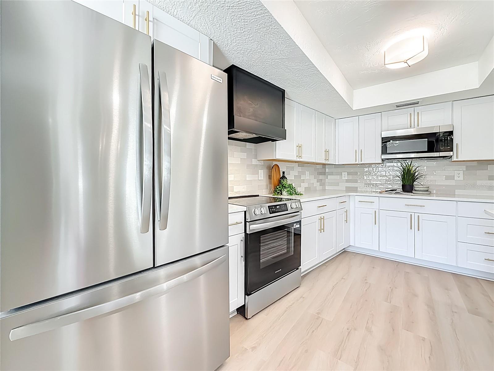 Image 14 of 87 For 2513 Frisco Drive