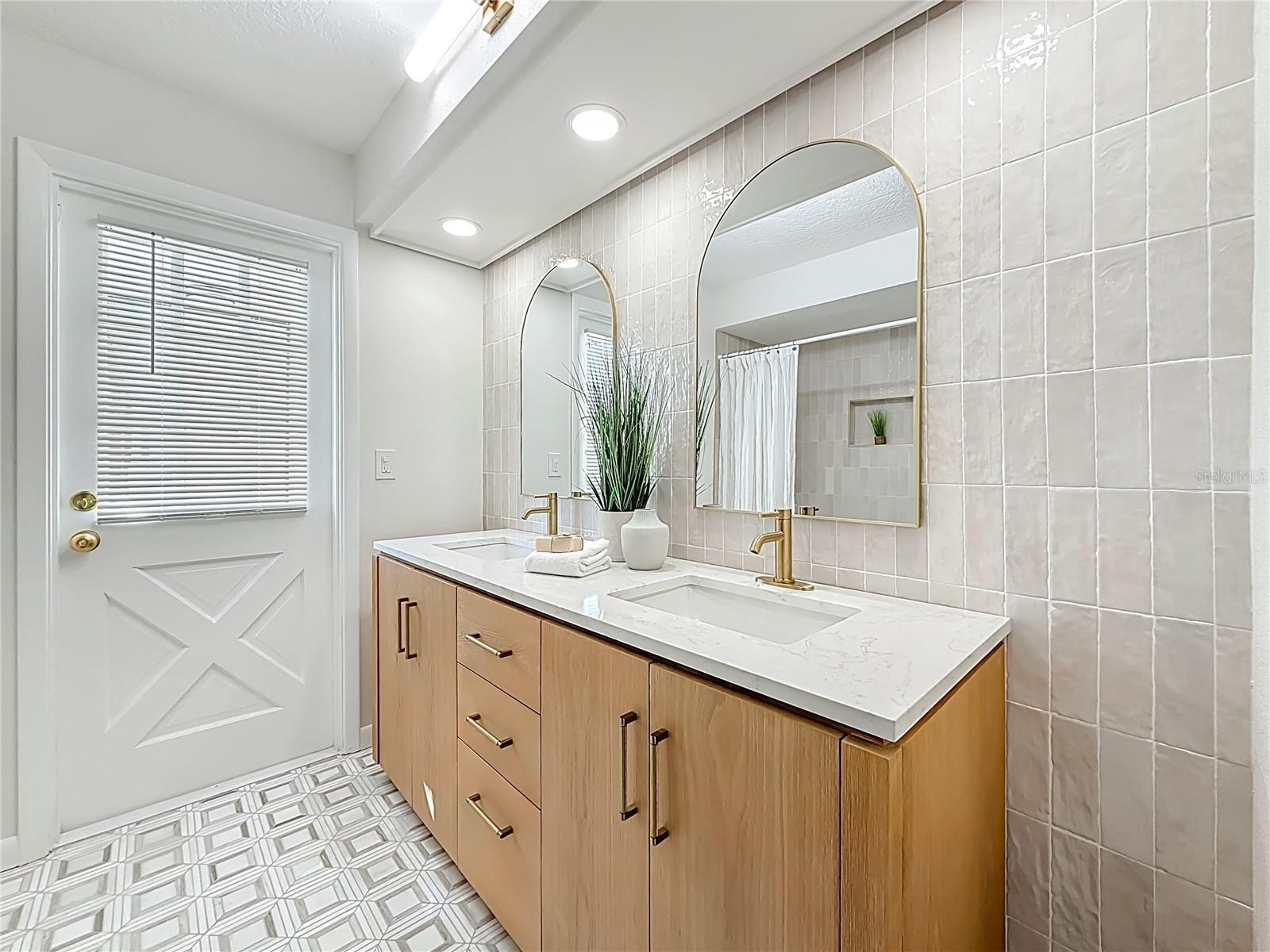 Image 31 of 87 For 2513 Frisco Drive