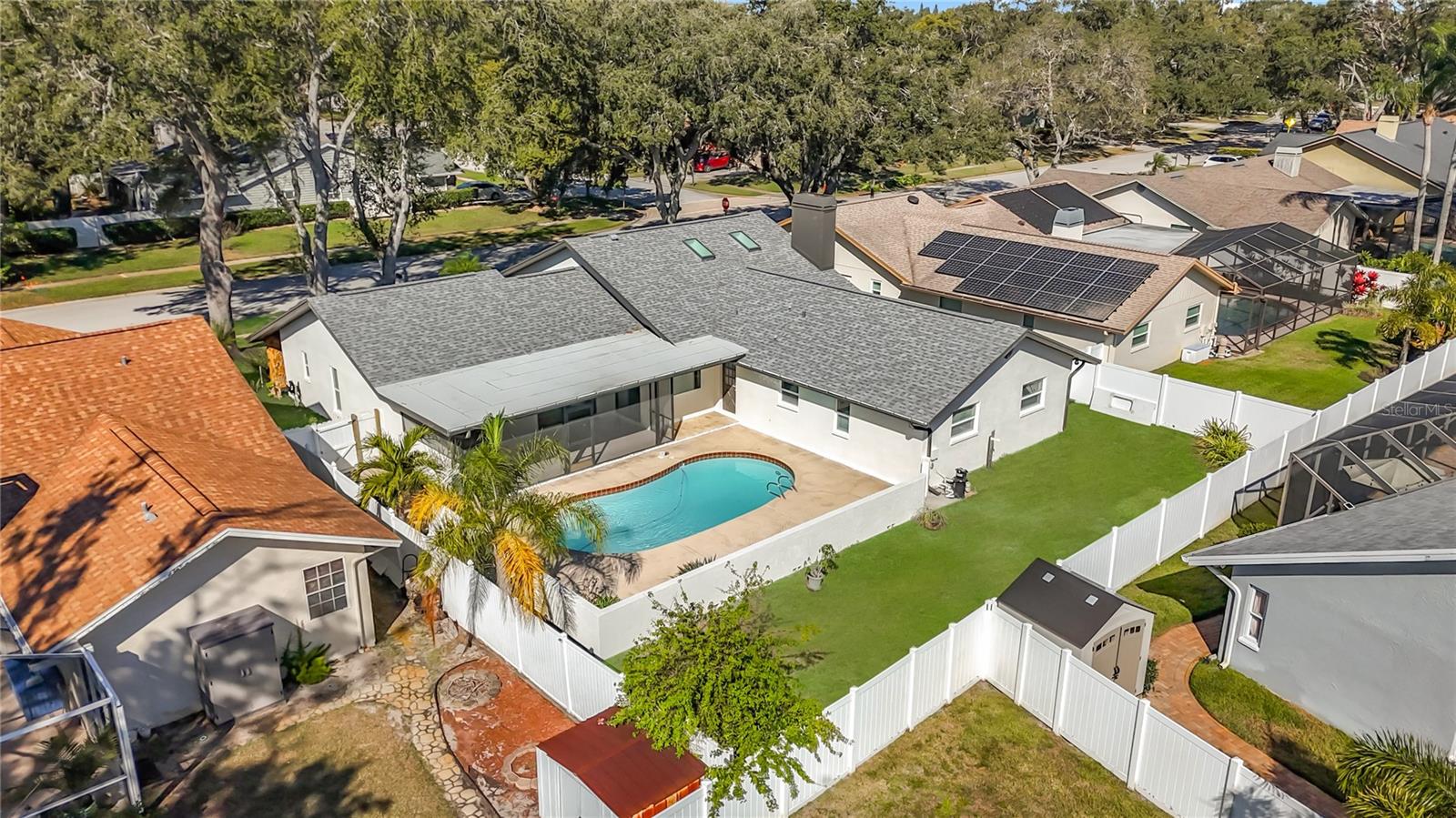 Image 76 of 87 For 2513 Frisco Drive