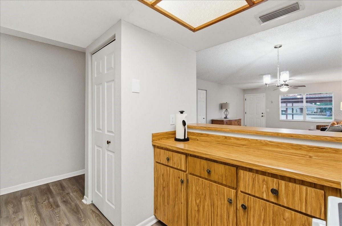 Image 10 of 25 For 5646 59th Way N