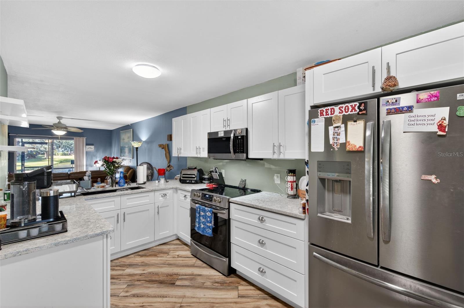 Image 11 of 46 For 11201 122nd Avenue N 143