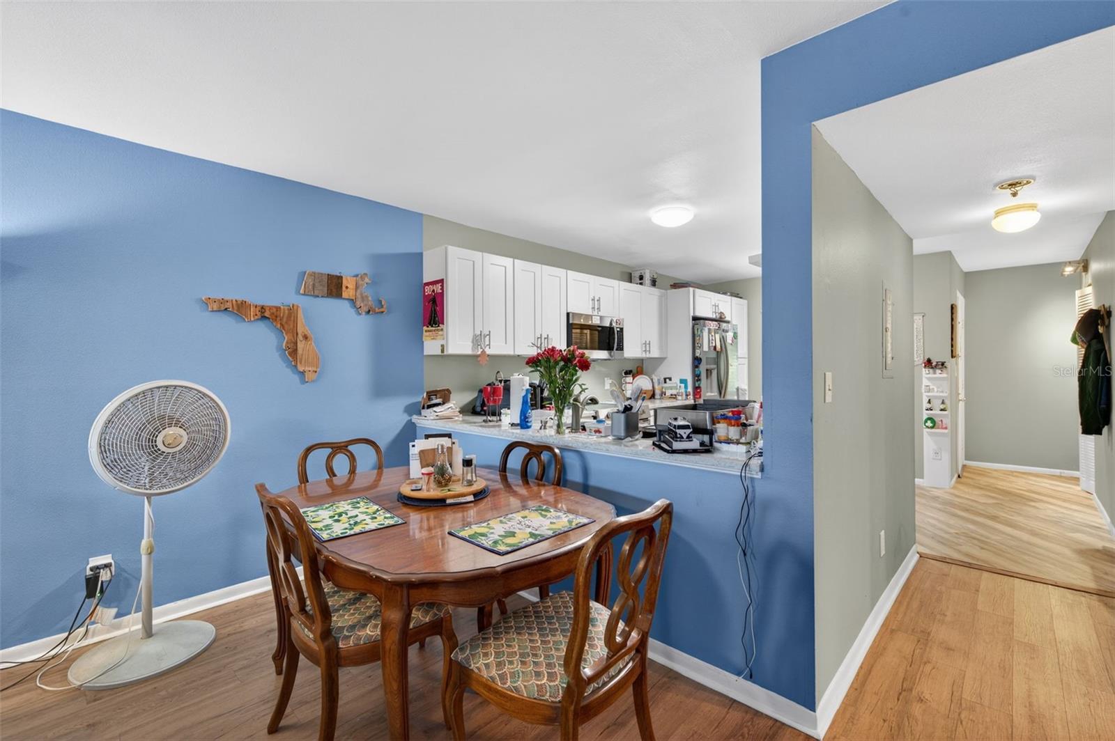 Image 19 of 46 For 11201 122nd Avenue N 143