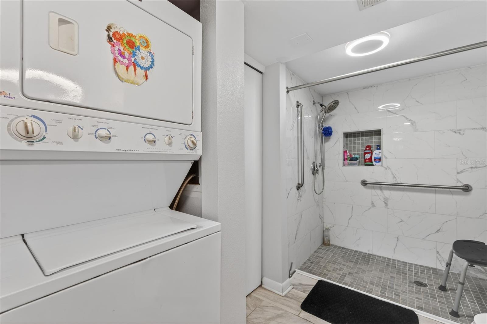 Image 32 of 46 For 11201 122nd Avenue N 143