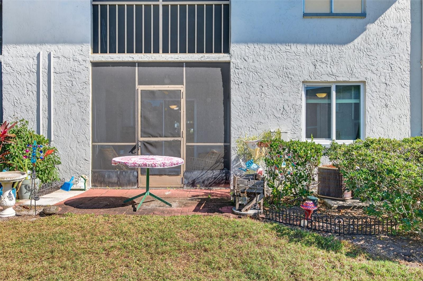 Image 6 of 46 For 11201 122nd Avenue N 143