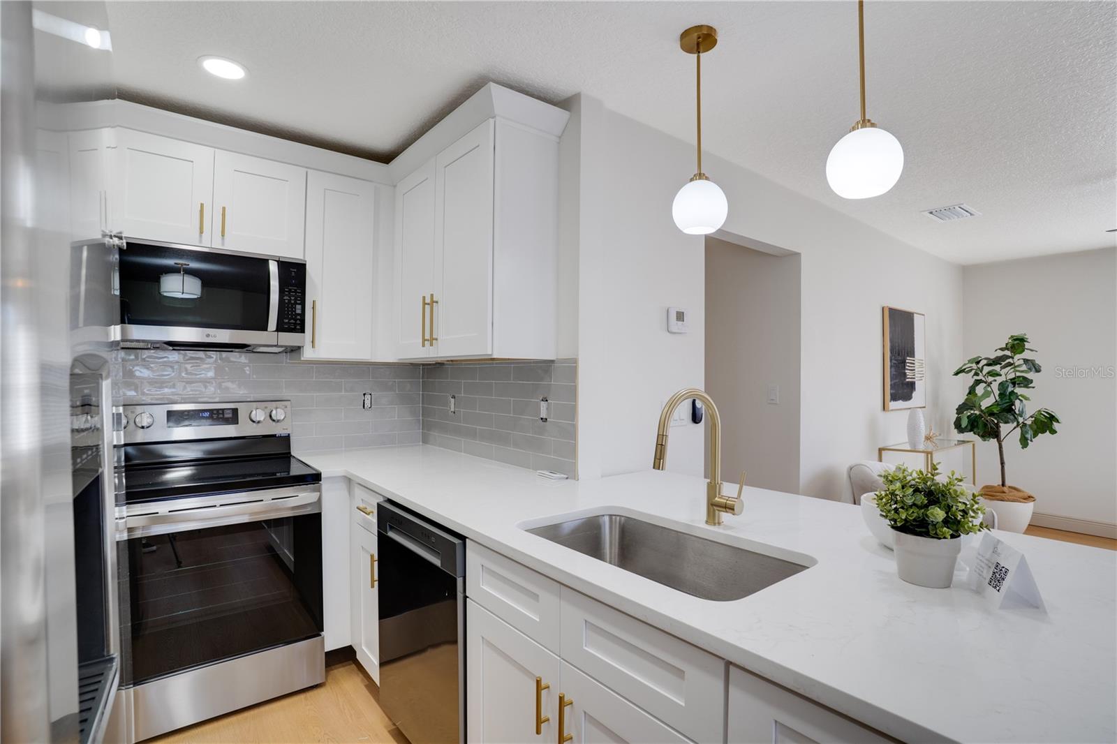 Image 11 of 29 For 8155 65th Way N