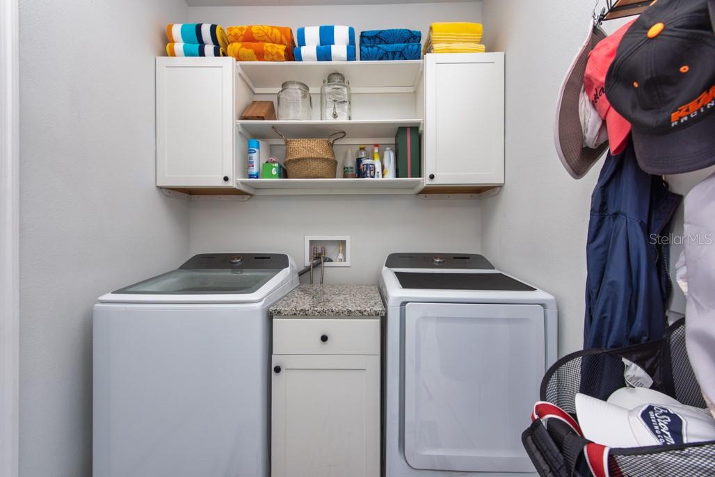 Image 26 of 47 For 1468 River Circle