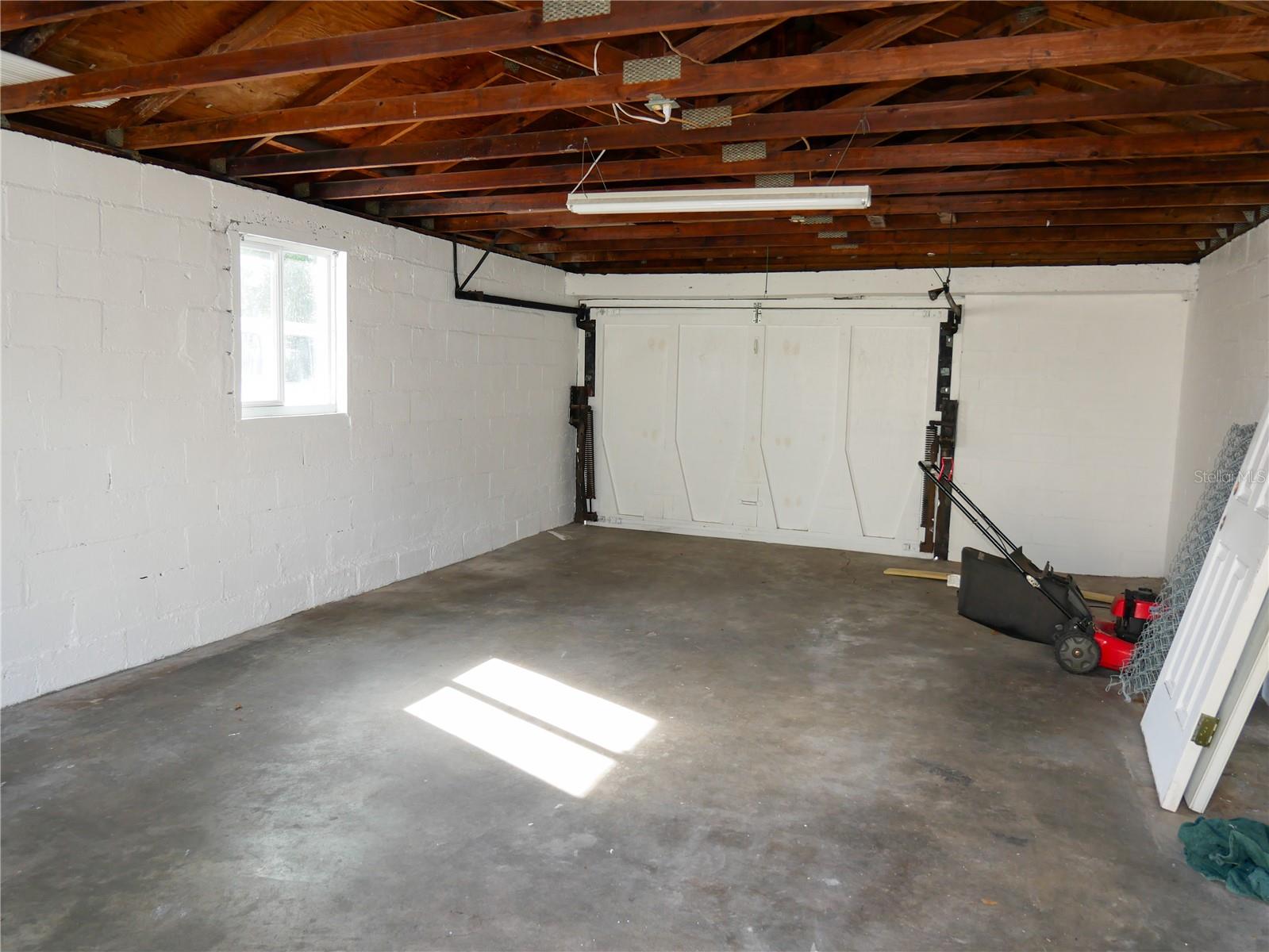 Image 31 of 36 For 1700 49th Street N