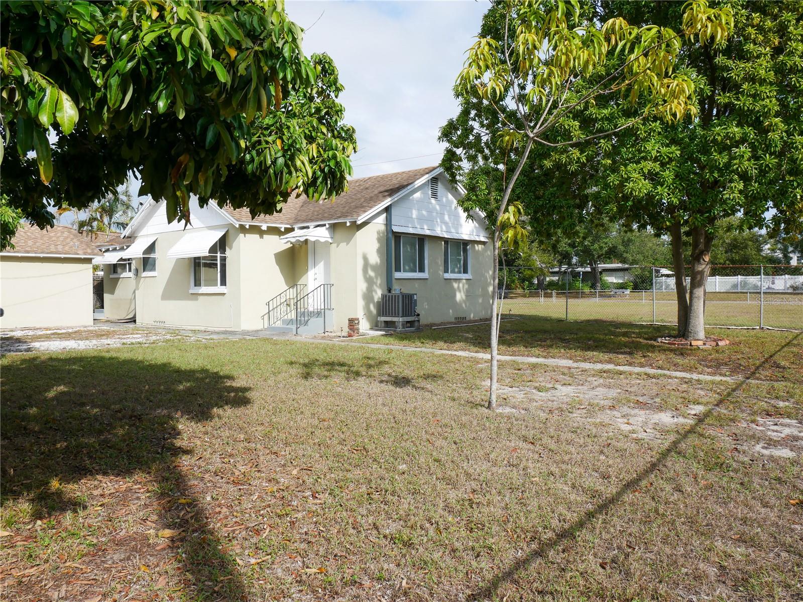 Image 35 of 36 For 1700 49th Street N