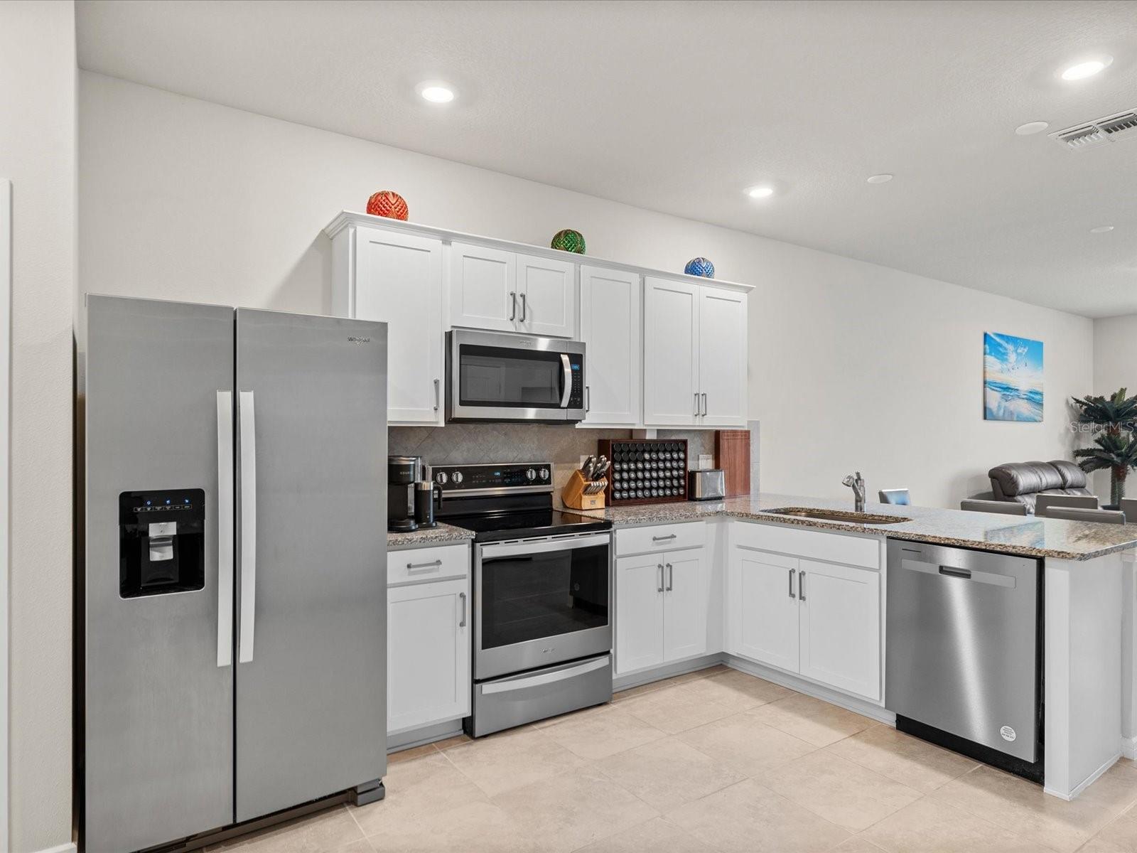 Image 3 of 64 For 31428 Amberview Bend