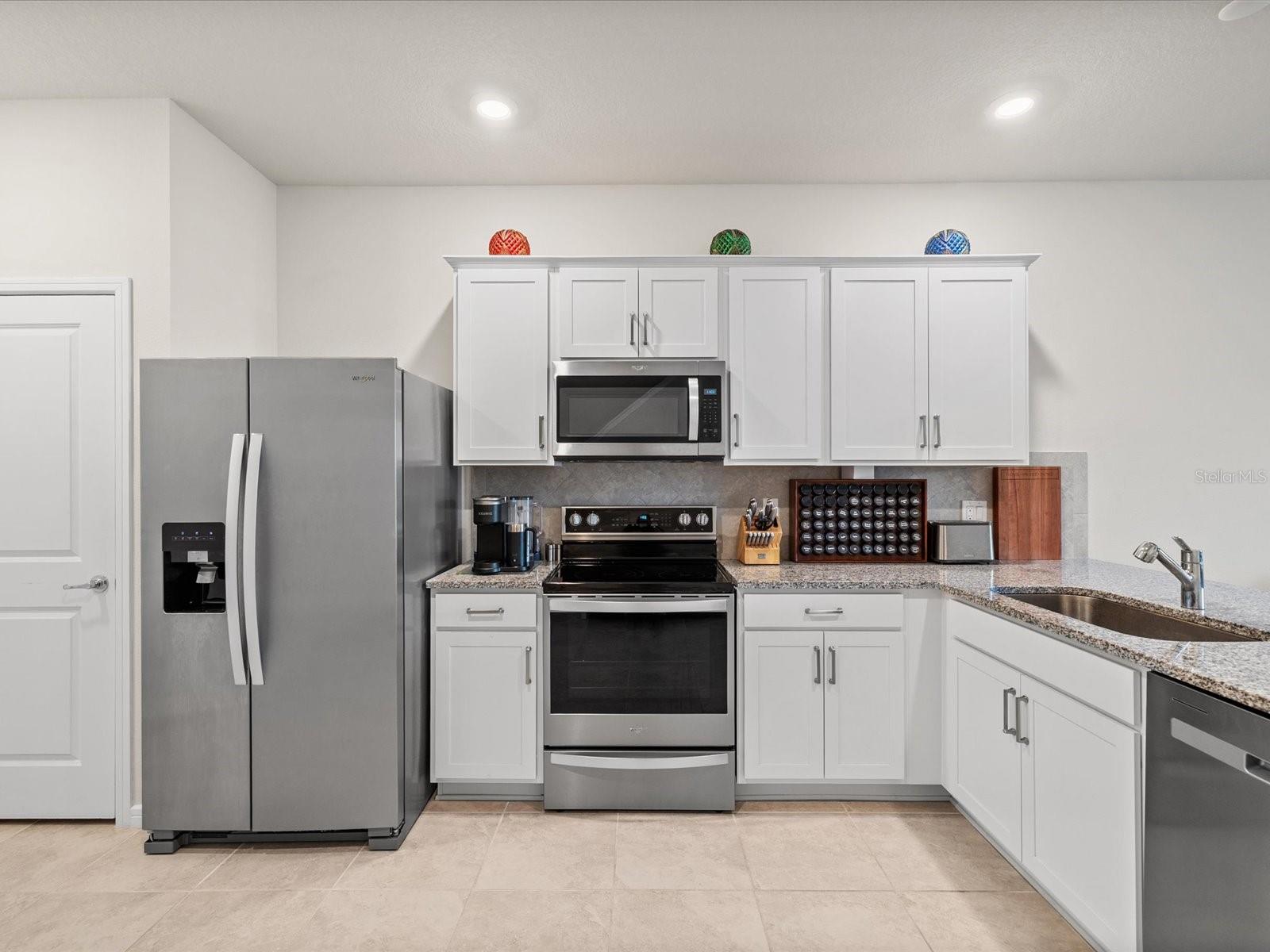 Image 9 of 64 For 31428 Amberview Bend