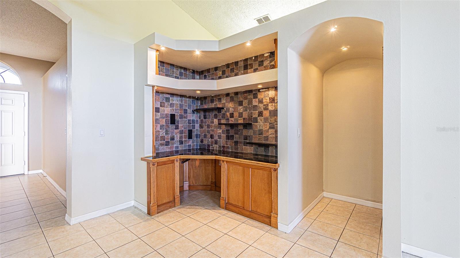 Image 19 of 33 For 2614 Hawk Roost Court