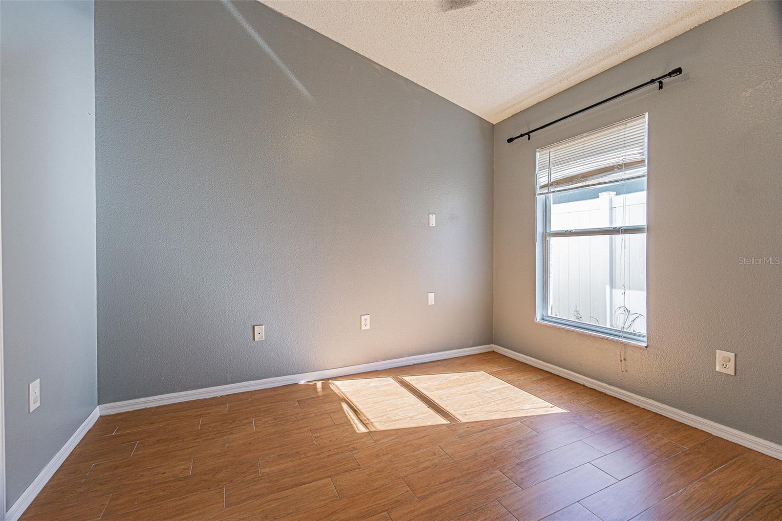 Image 25 of 33 For 2614 Hawk Roost Court