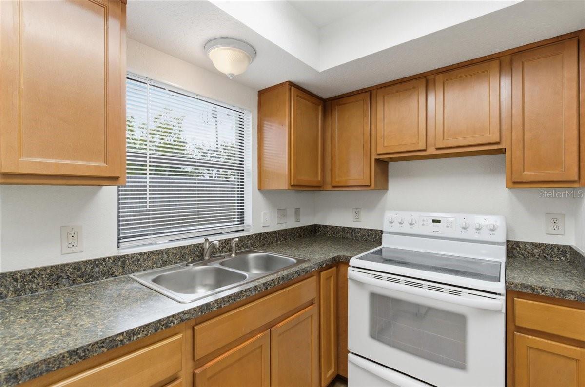 Image 6 of 15 For 1360 Boylan Avenue