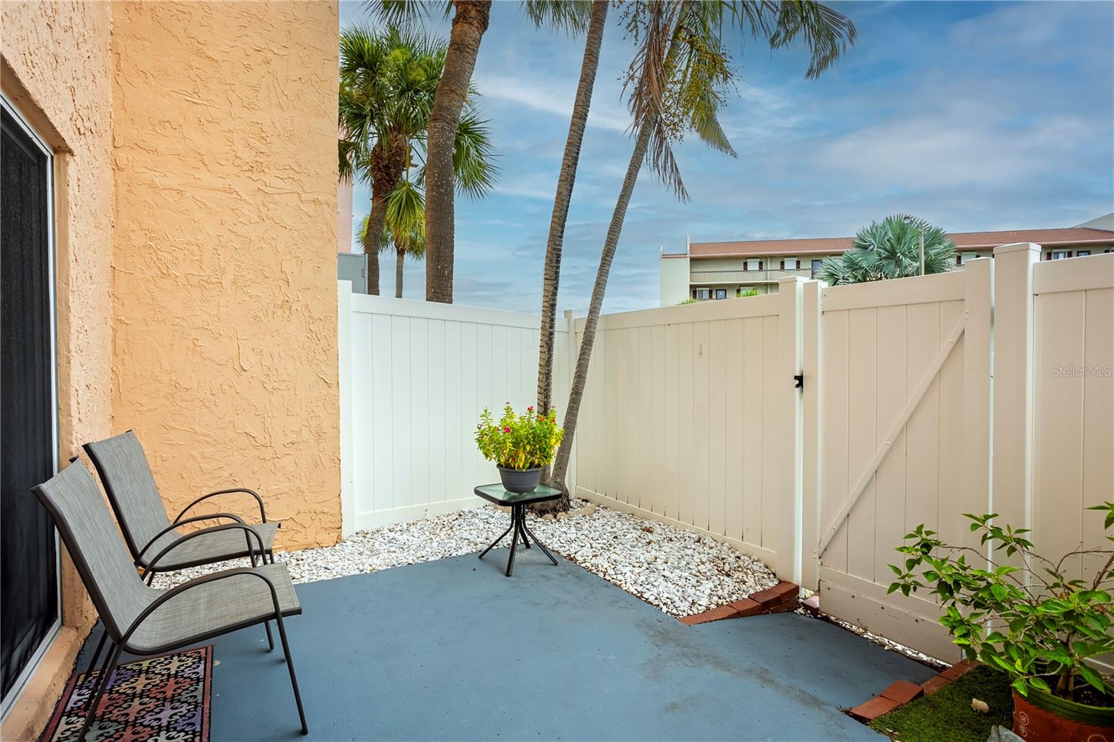 Image 24 of 28 For 8901 Blind Pass Road 128