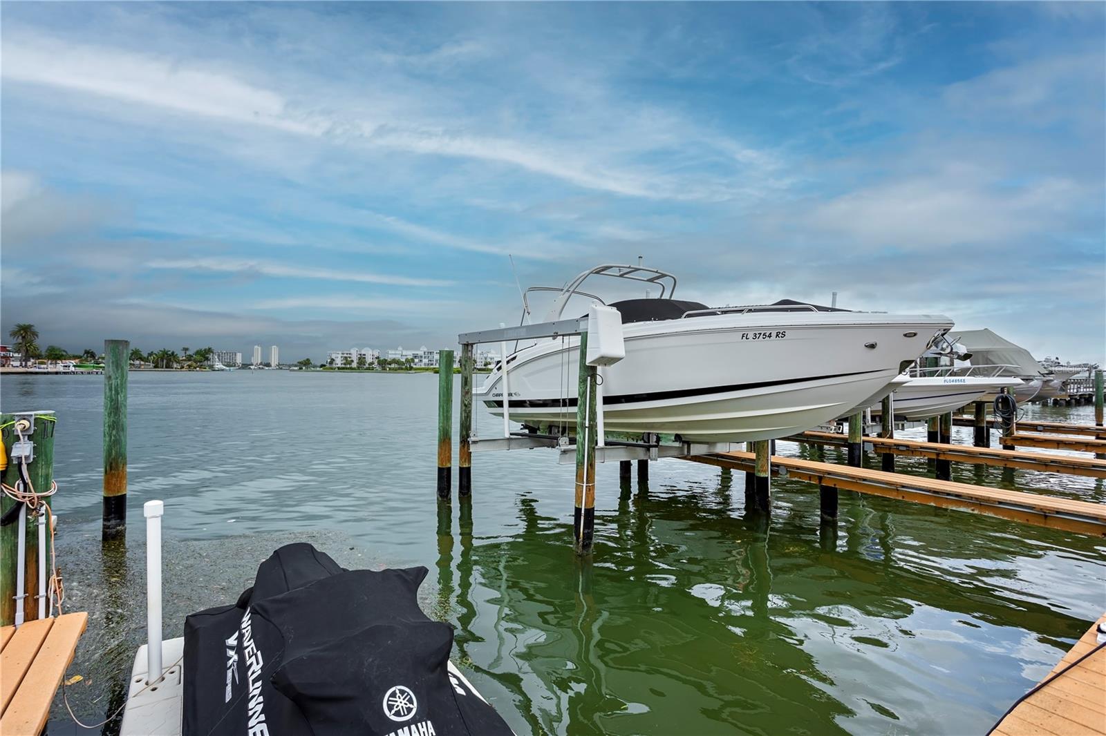 Image 25 of 28 For 8901 Blind Pass Road 128