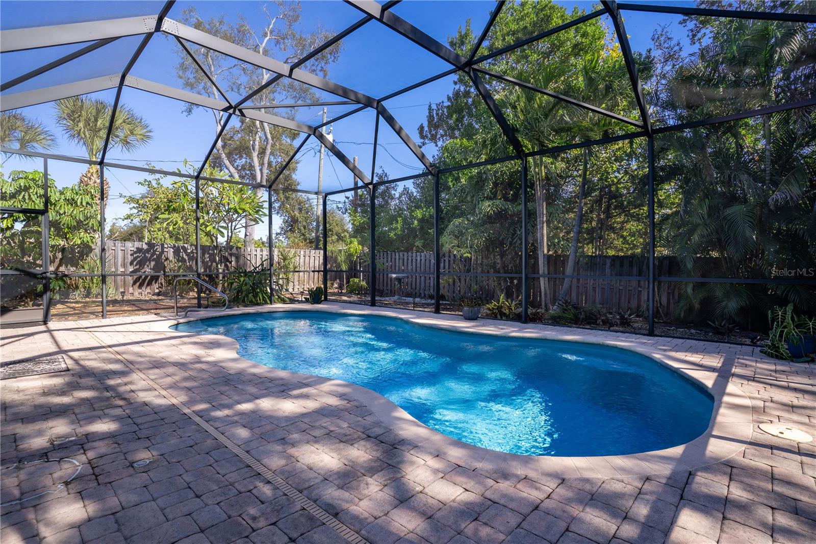 Image 28 of 38 For 5135 101st Street N