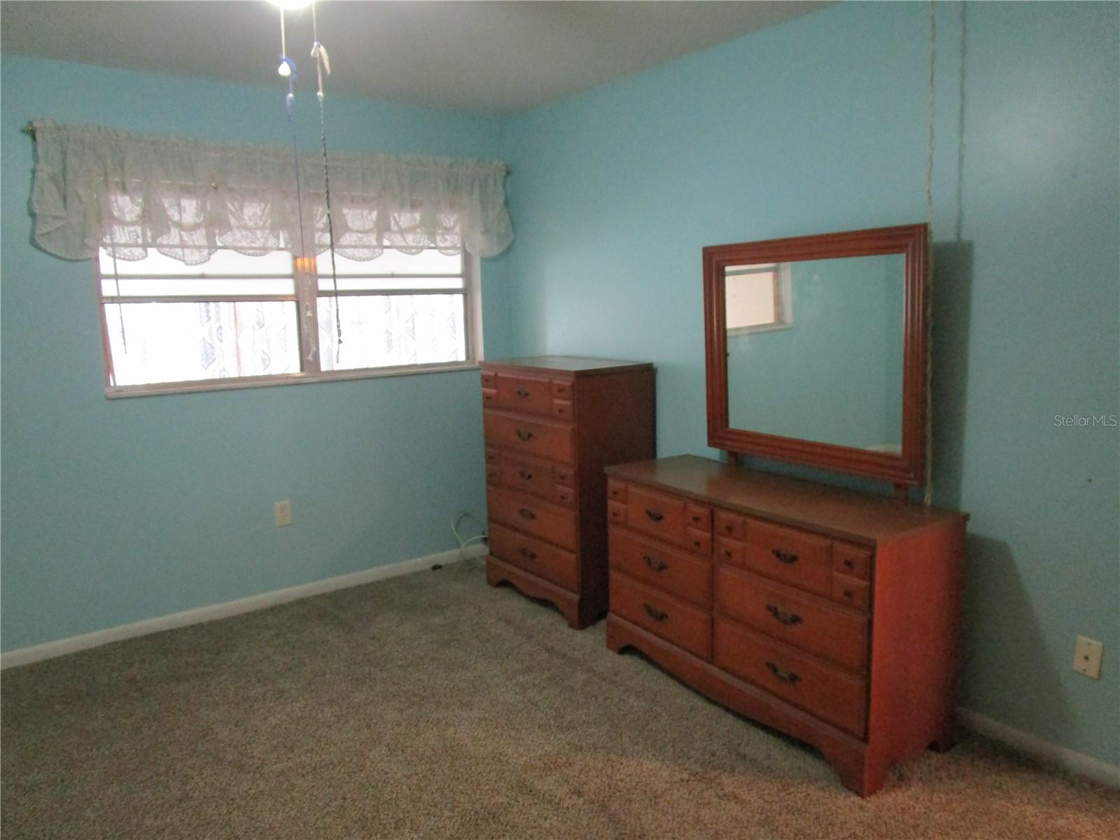 Image 13 of 32 For 1900 58th Avenue N 22