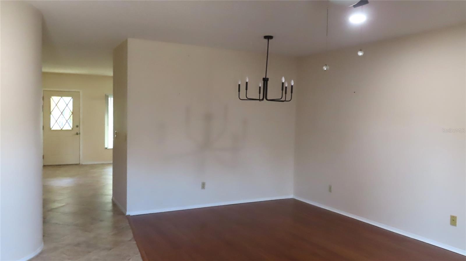 Image 10 of 57 For 2291 Americus Boulevard W 7