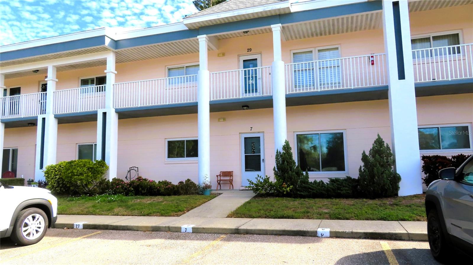 Image 2 of 57 For 2291 Americus Boulevard W 7