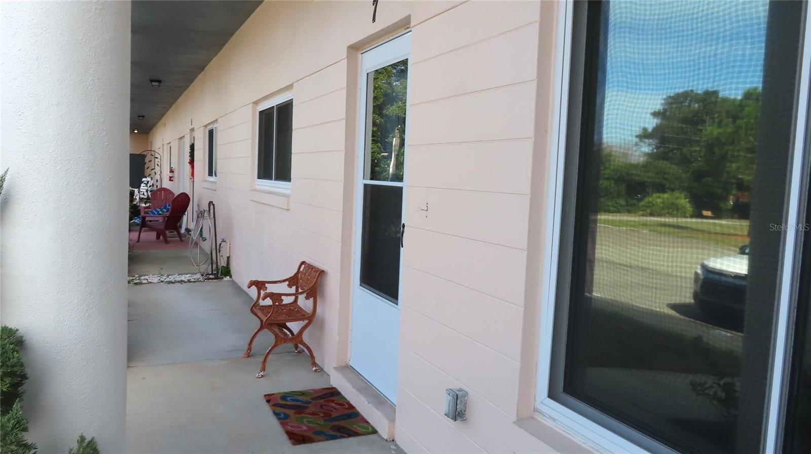 Image 4 of 57 For 2291 Americus Boulevard W 7