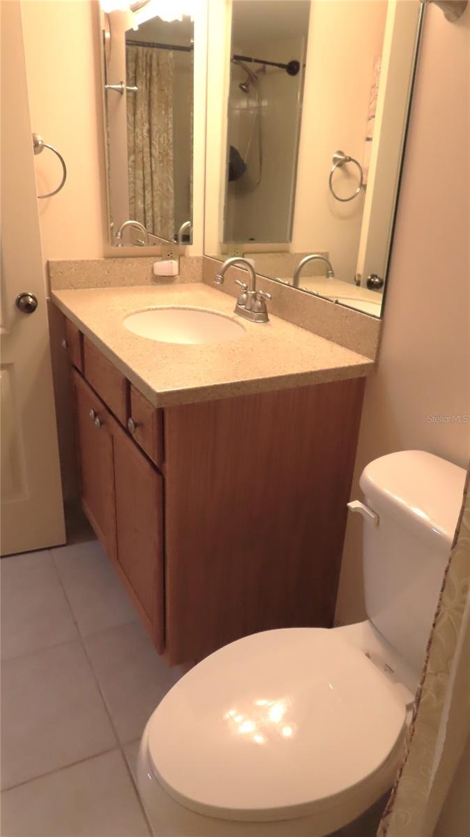 Image 40 of 57 For 2291 Americus Boulevard W 7