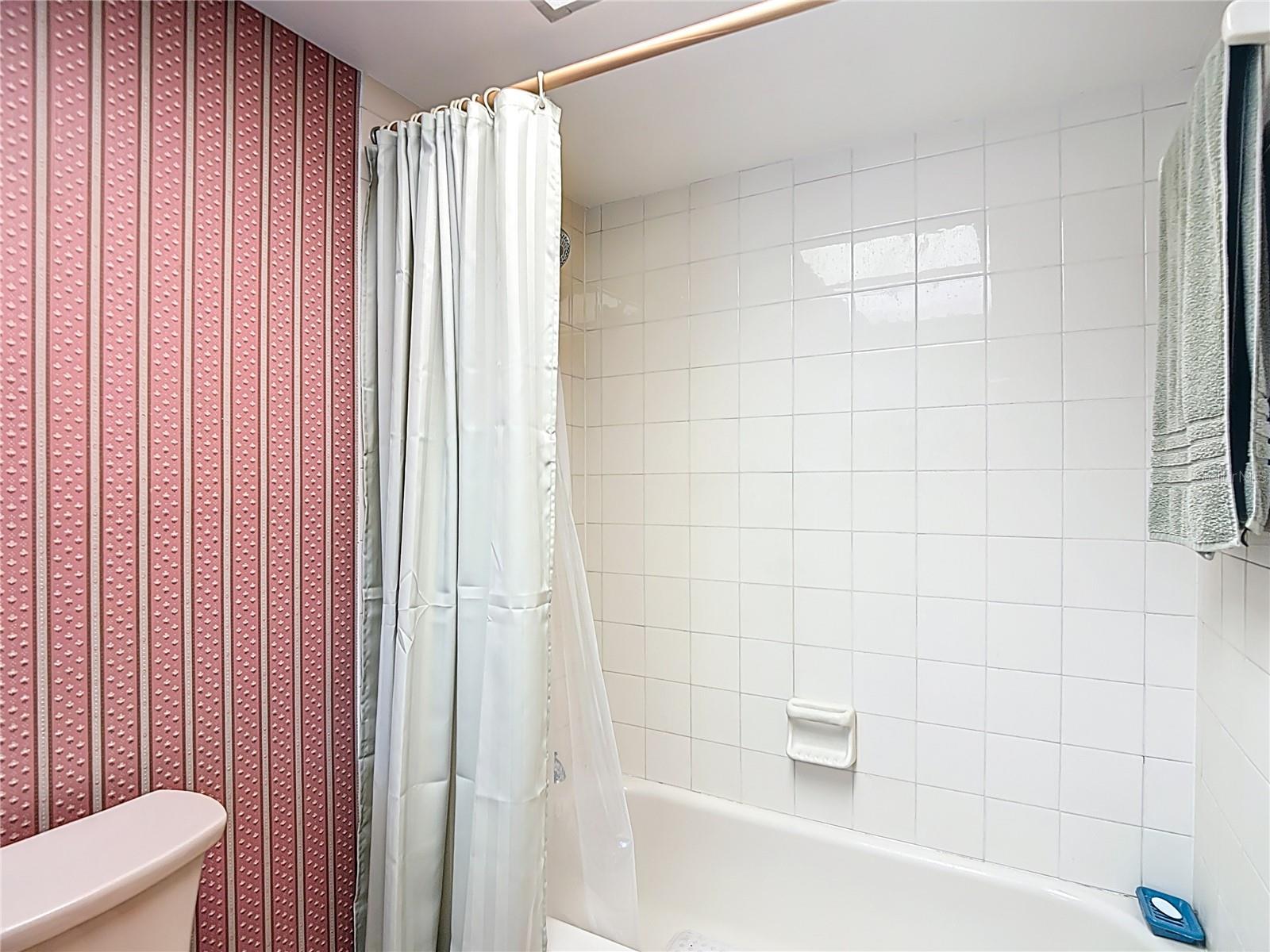 Image 17 of 25 For 28632 Tanner Drive