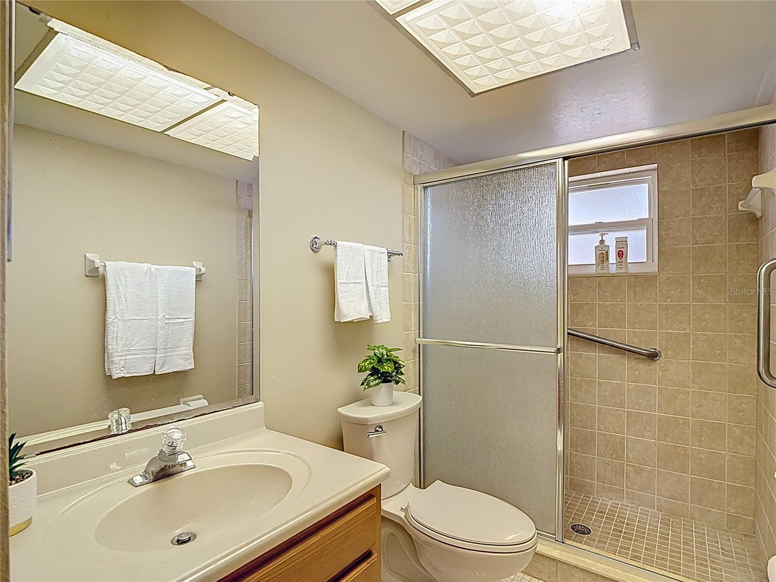 Image 20 of 25 For 28632 Tanner Drive