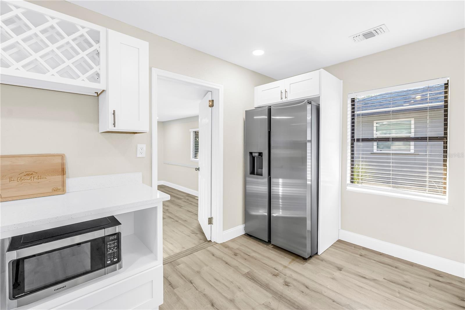 Image 10 of 30 For 946 23rd Avenue S