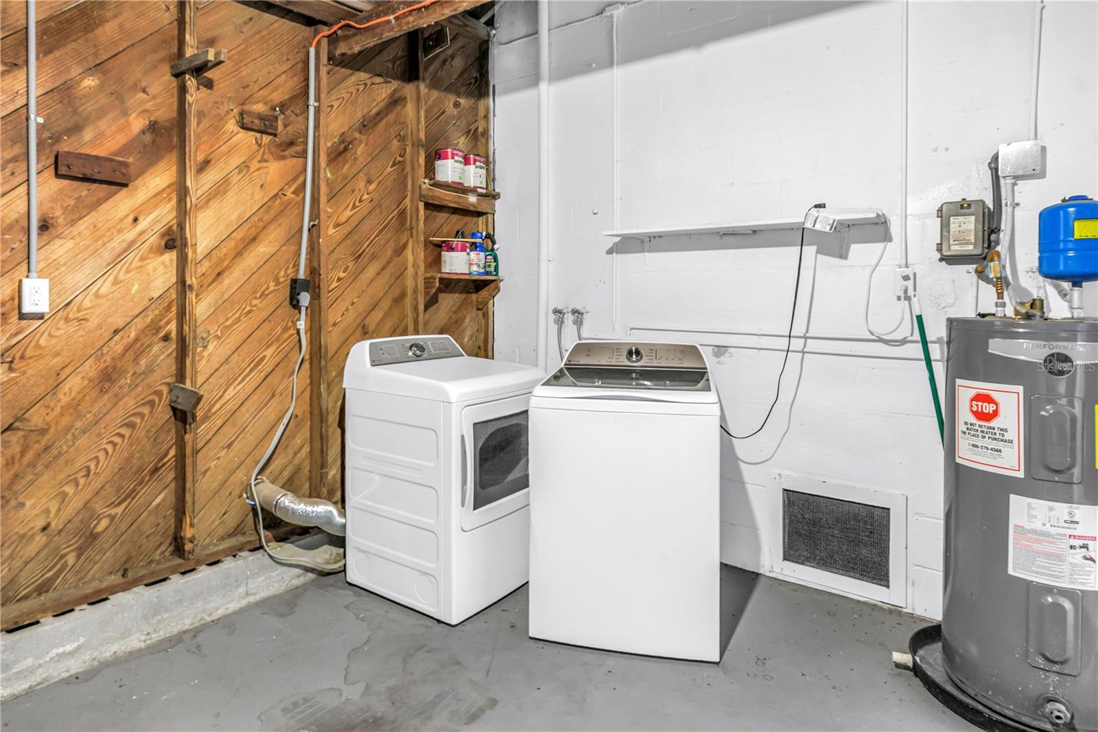 Image 19 of 30 For 946 23rd Avenue S