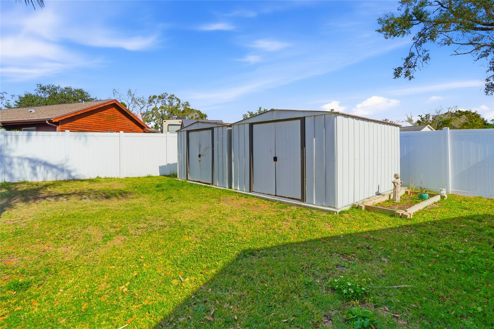 Image 38 of 54 For 23209 Blue Ridge Place