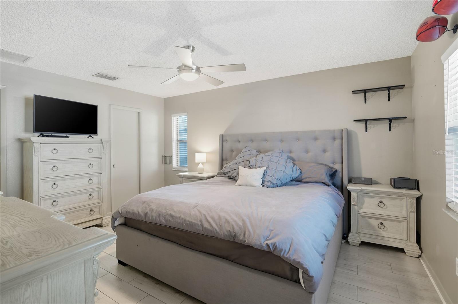 Image 8 of 54 For 23209 Blue Ridge Place