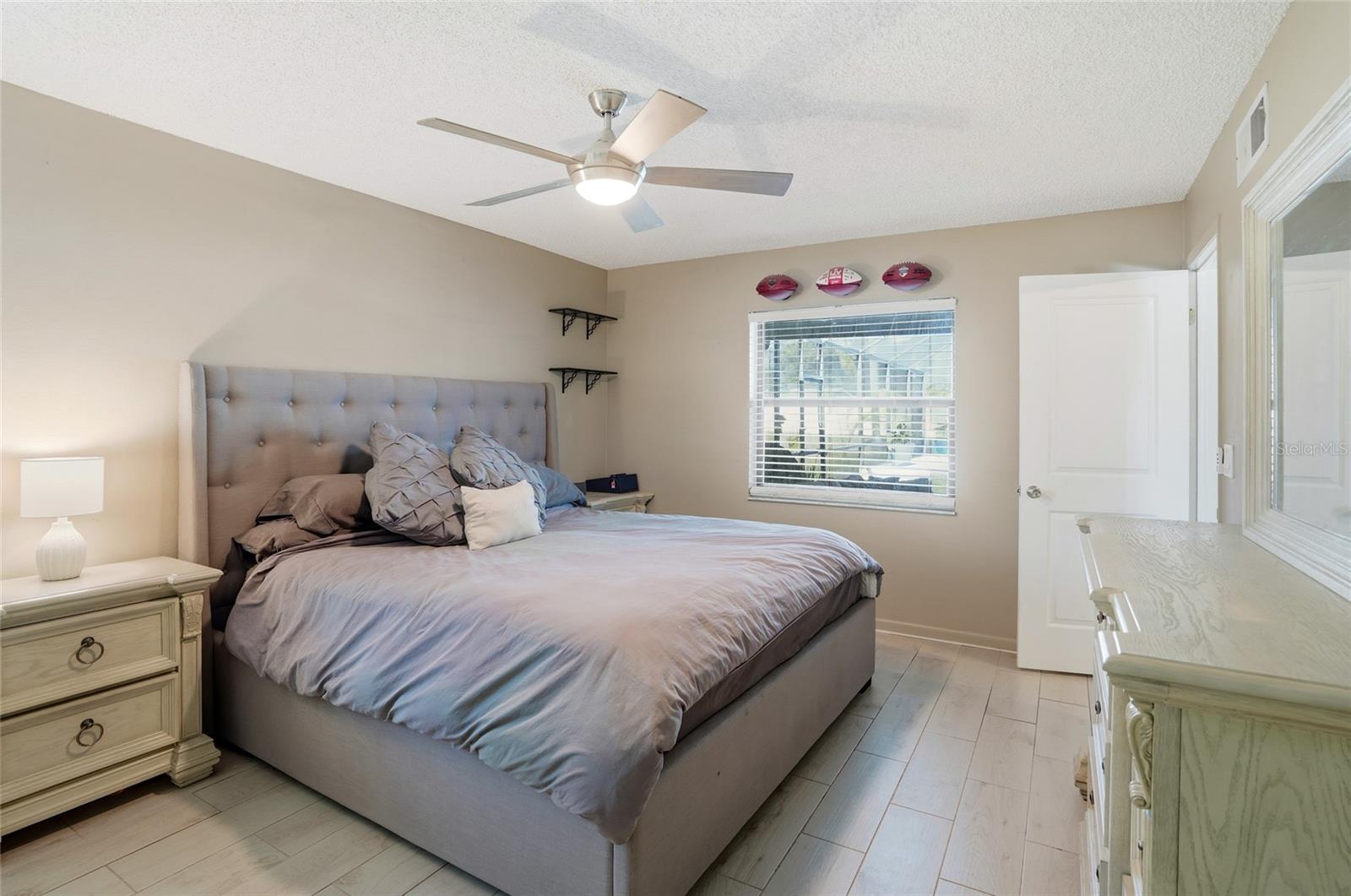 Image 9 of 54 For 23209 Blue Ridge Place