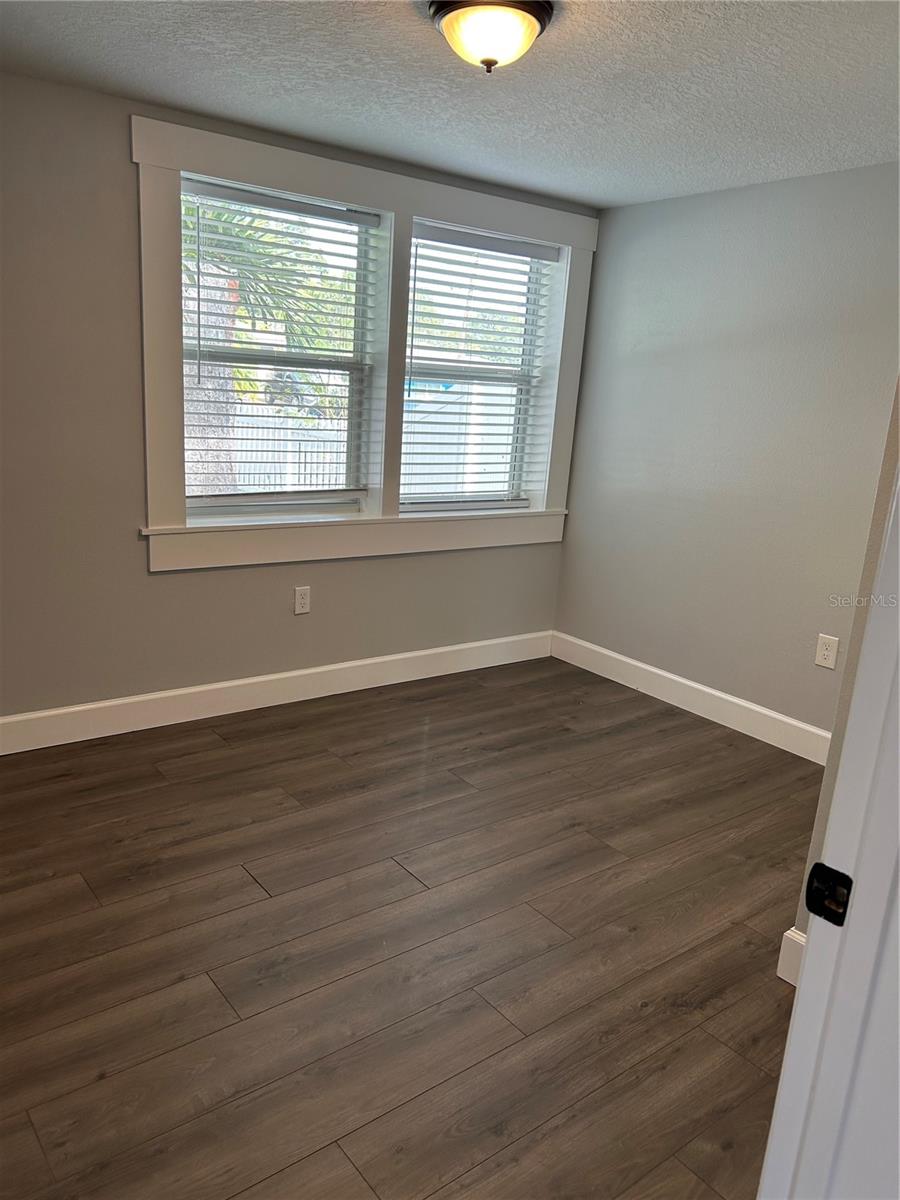 Image 14 of 26 For 2108 Powhatan Avenue