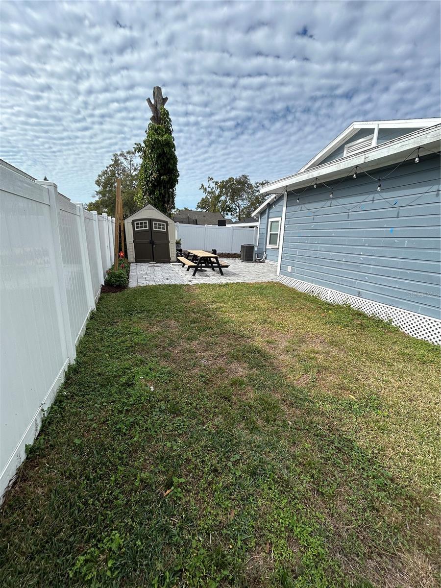 Image 24 of 26 For 2108 Powhatan Avenue