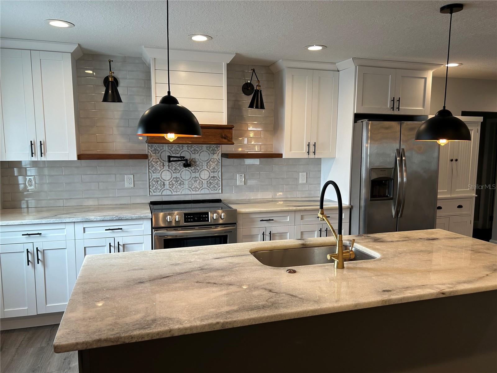 Image 7 of 26 For 2108 Powhatan Avenue