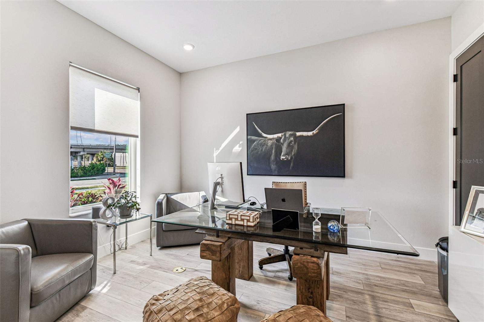 Image 10 of 53 For 3704 Lynwood